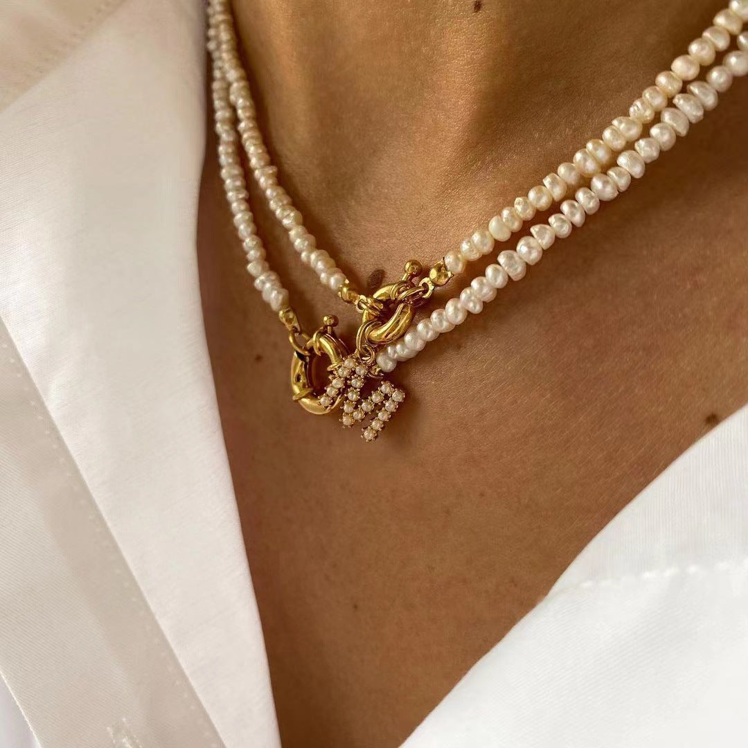 Pearl Female Niche Design Letters Simple Necklaces
