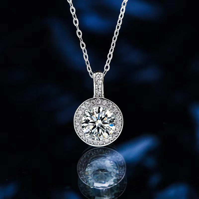 2 Karat Imitation Diamond Female Eight Hearts And Necklaces