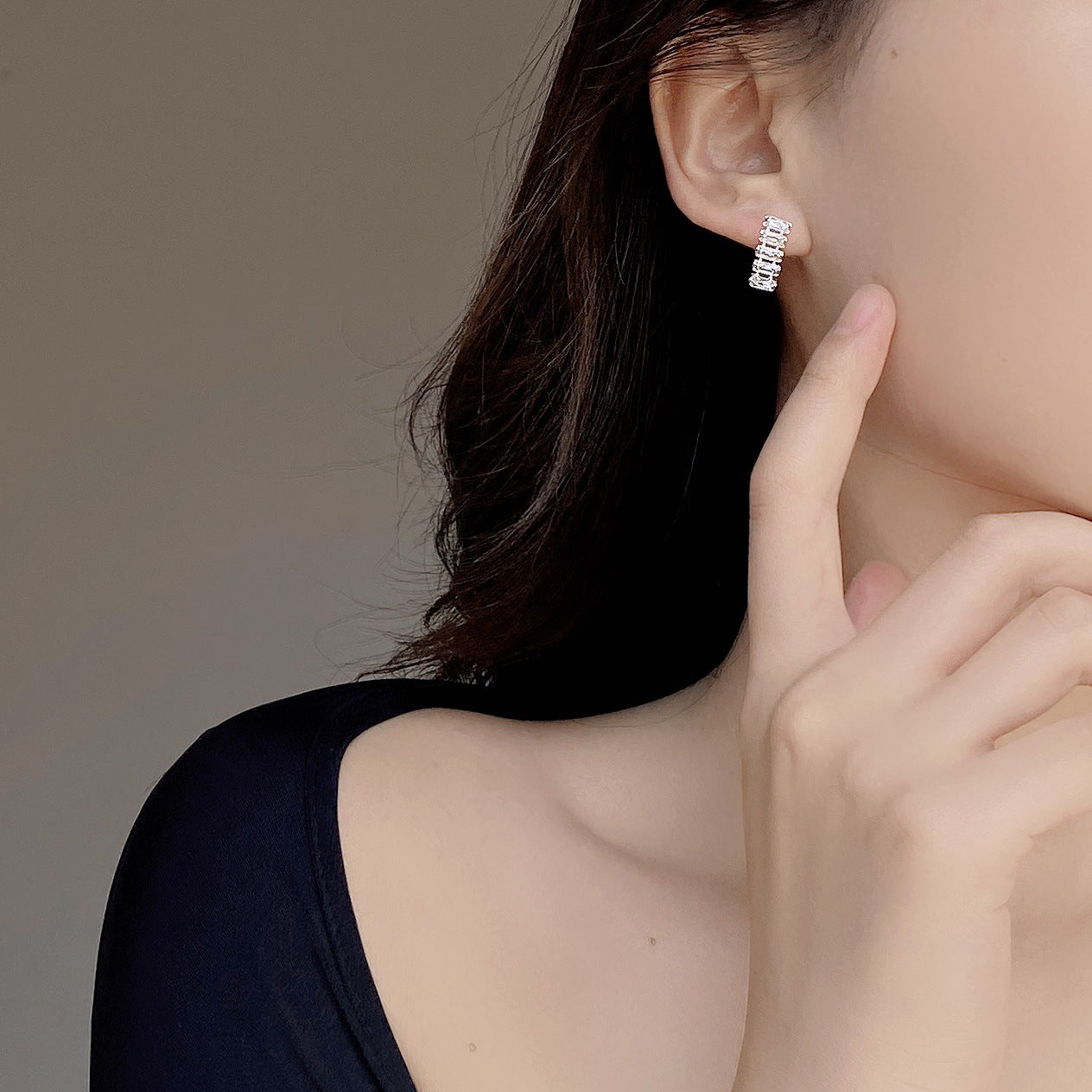 Light Luxury High-grade Zircon Sterling Sier Earrings