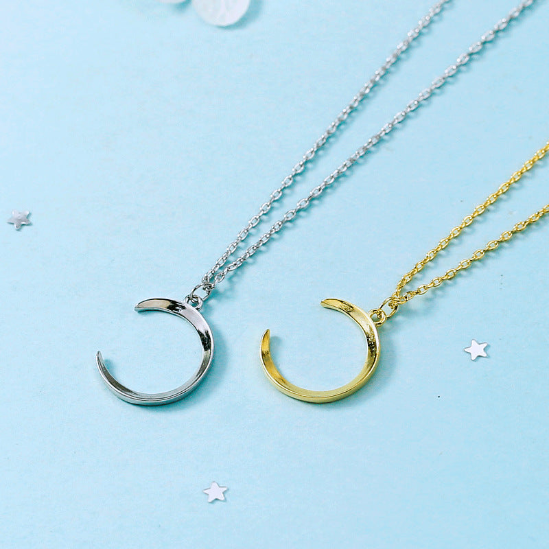 Women's Moon Clavicle Chain Simple Design Cold Necklaces