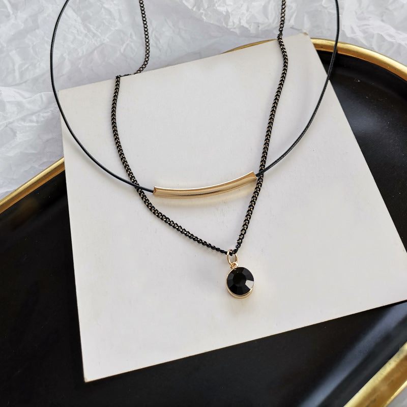 Style Simple Geometric Round Pendant Personality Necklaces