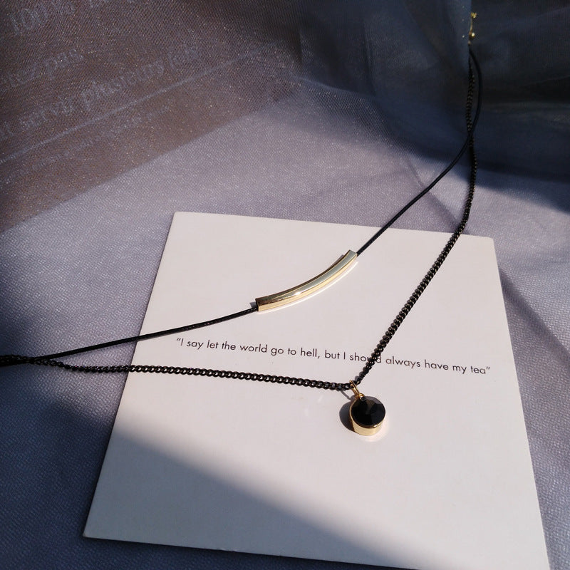 Style Simple Geometric Round Pendant Personality Necklaces