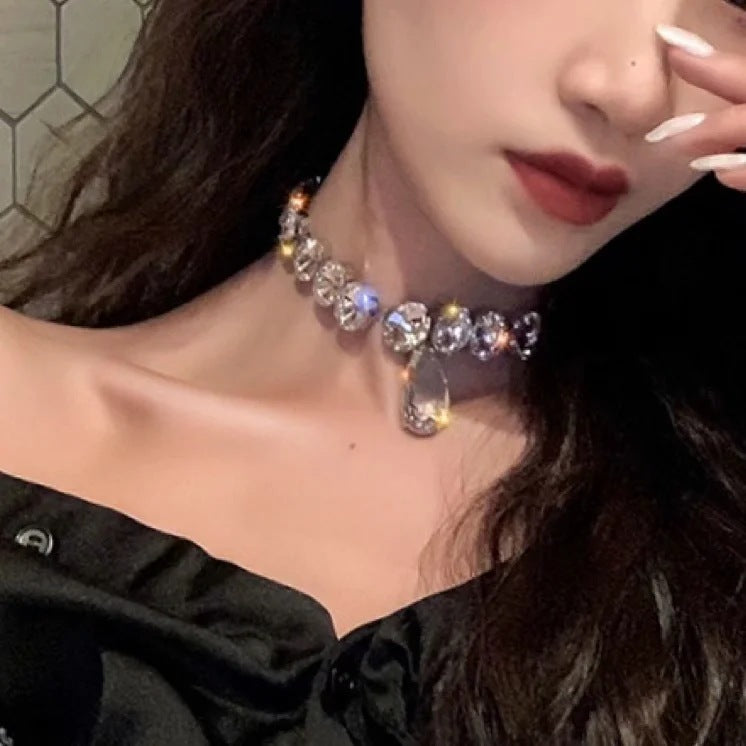 Women's Sexy Super Shiny Crystal Clavicle Chain Necklaces