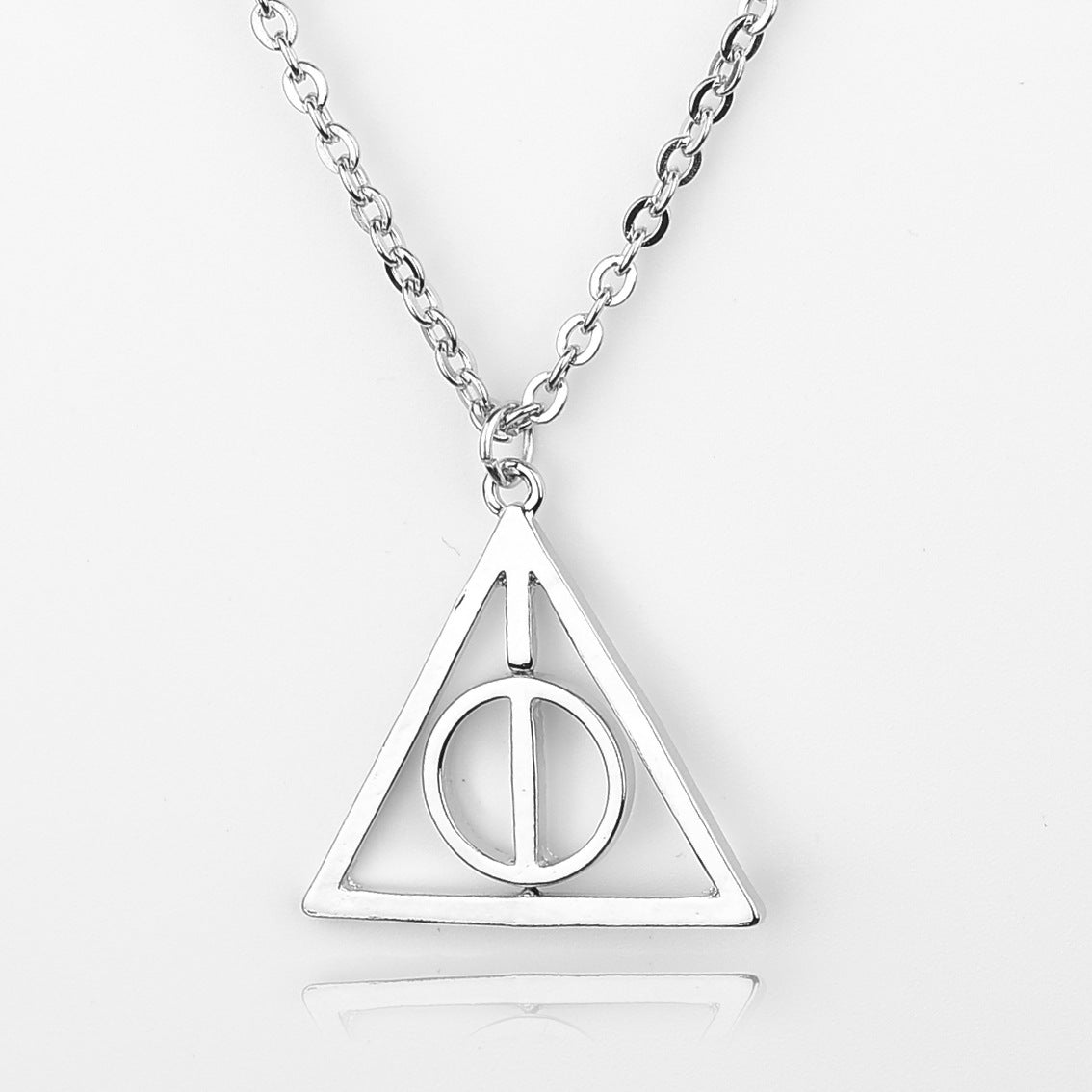 Colliers Harry avec pendentif en pierre de résurrection des reliques de la mort, Triangle rotatif