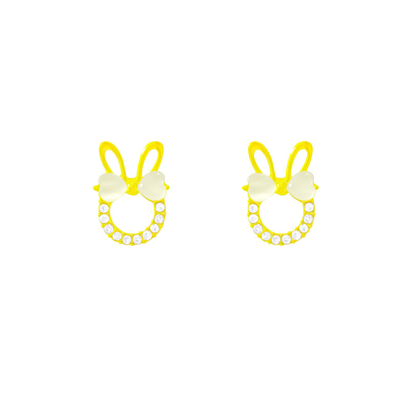 Women's Small Rabbit Design Sense Versatile Rhinestone Earrings