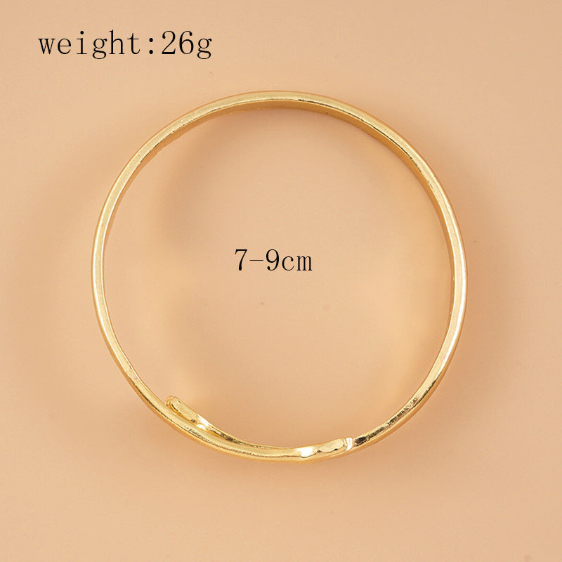 Women's Popular Personalized Hug Alloy Hand-in-hand Exquisite Bracelets