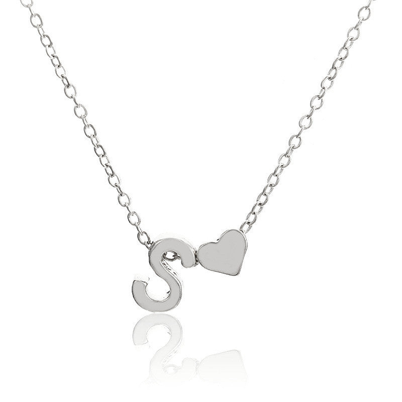 Women's Exquisite Simple Sweater Chain Heart Shaped Necklaces