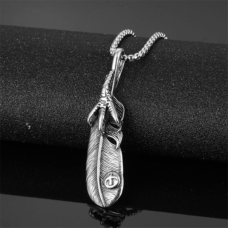 Women's & Men's & Metal Feather Pendant Fashion Creative Eagle Claw Necklaces