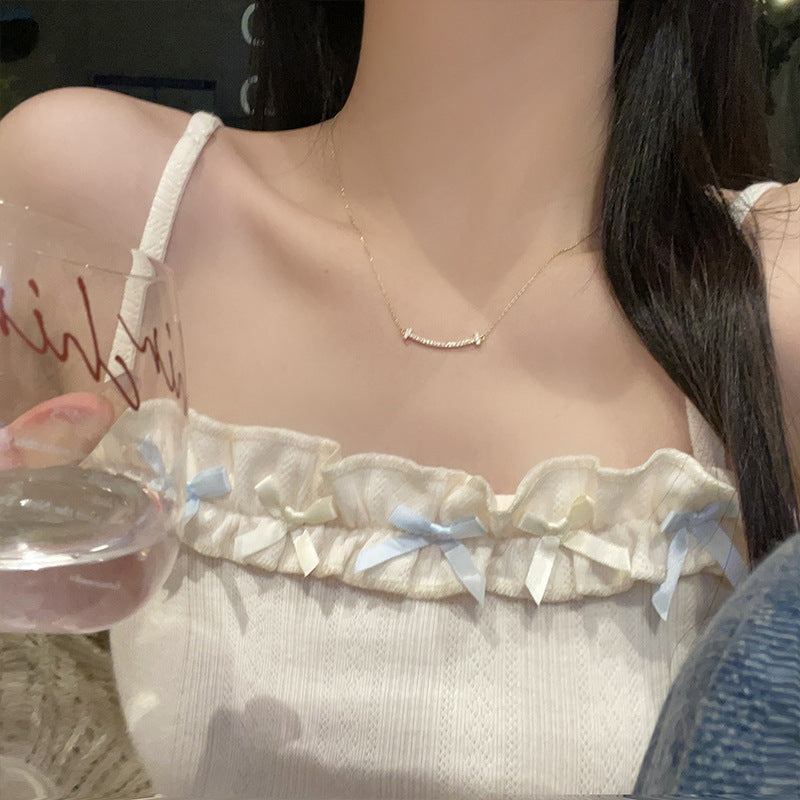 Luxury High-grade Smile Niche Design Clavicle Necklaces