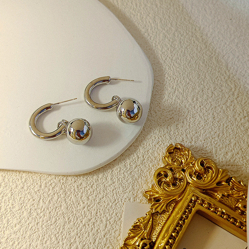 Simple Gold Ball Light Luxury Minority Earrings