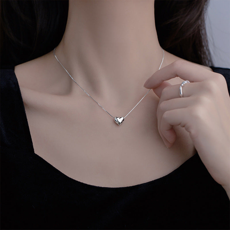 Women's Simple High-grade Heart-shaped Metal Cold Style Necklaces