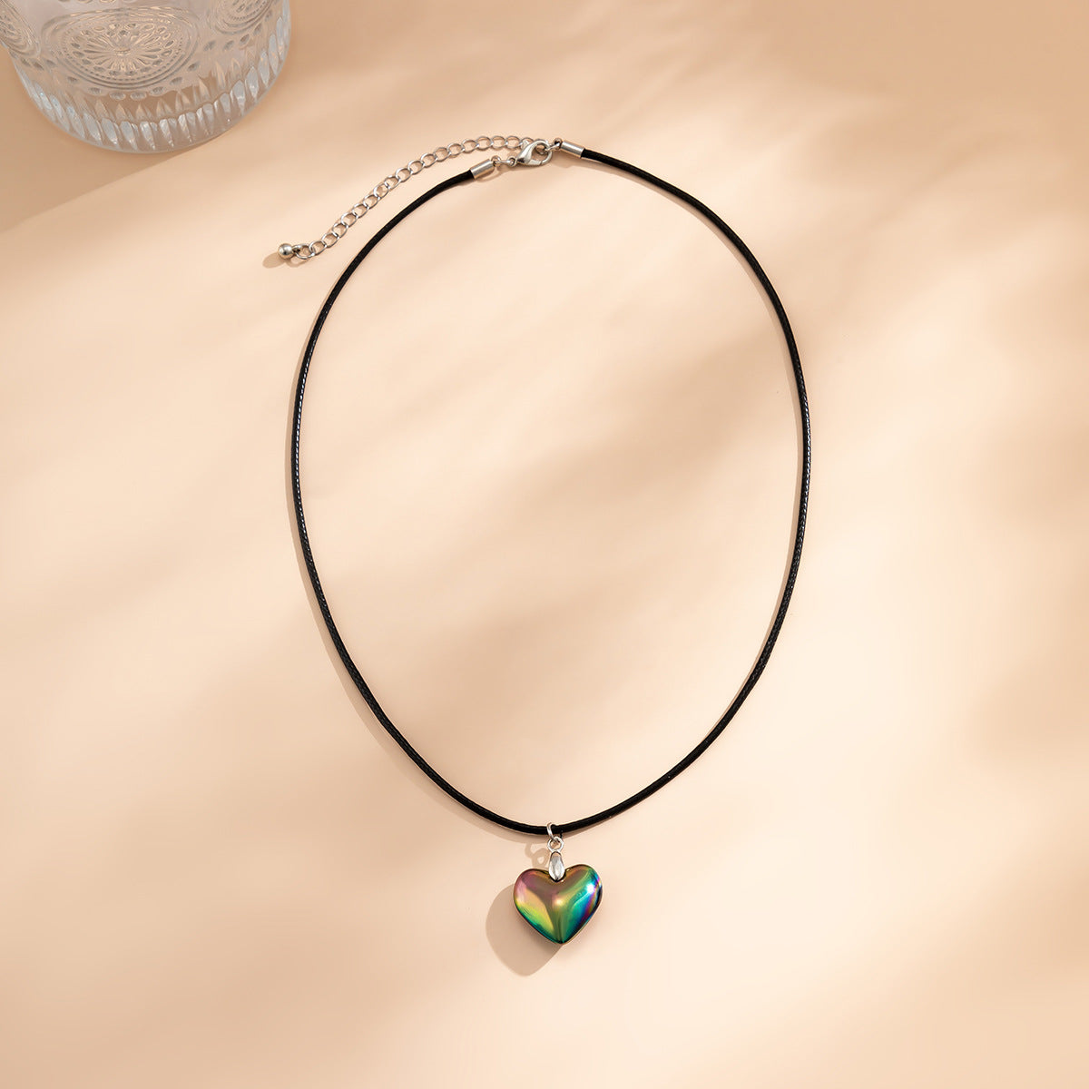 Colliers de personnalité avec pendentif d'amour Simple pour femmes, chaîne de clavicule