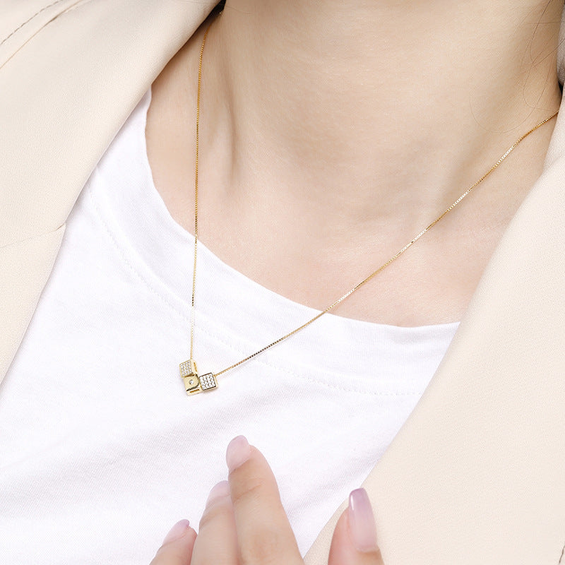 Women's Simple Small Square Pendant Clavicle Chain Necklaces