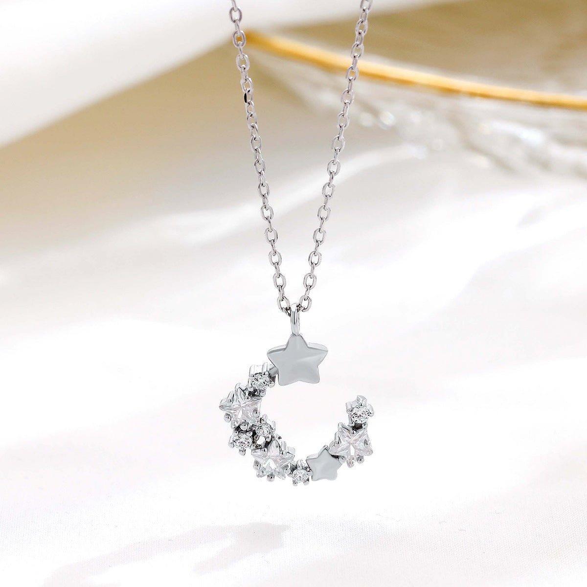 Star Diamond Moon Temperamental Minority High-grade Ornament Light Luxury Necklaces