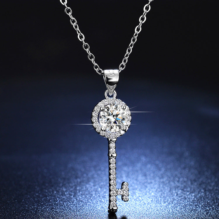 Female Classic Karat Diamond Pendant Fashion Necklaces