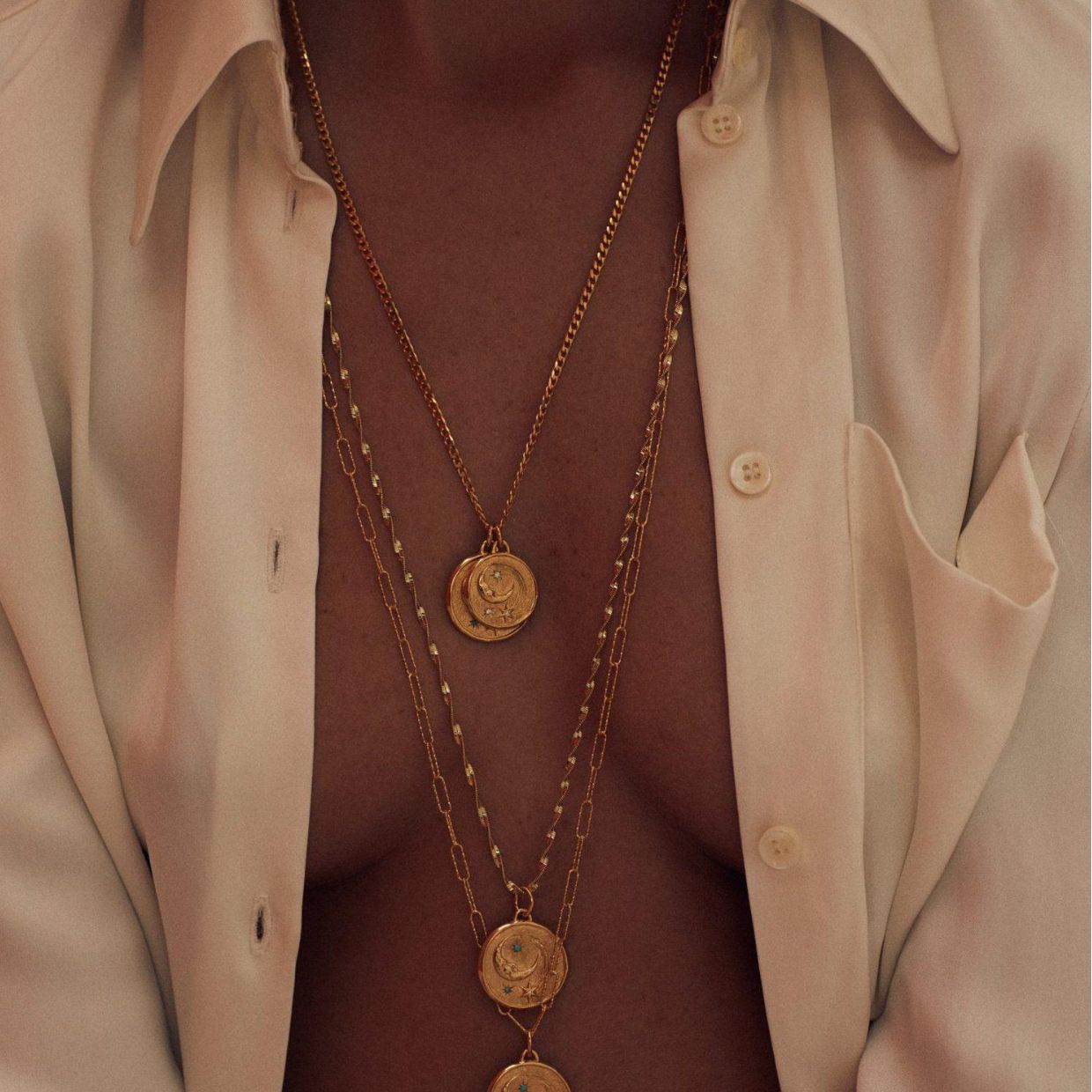 Niche Vintage Gold Coin Pendant Portrait Necklaces