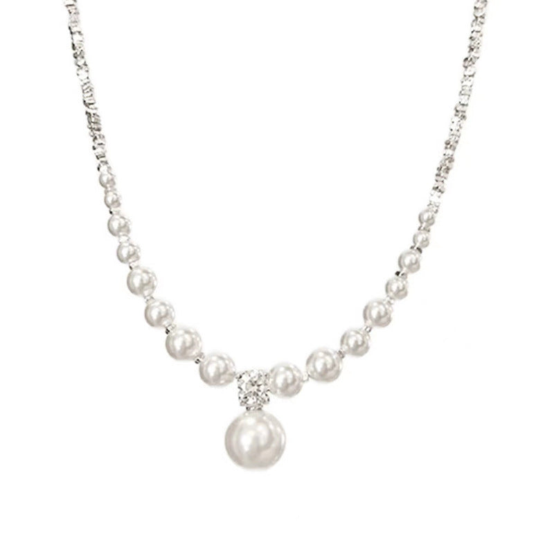 Damen-Halsketten „Sier Pearl With Little Sense Of Clavicle“.