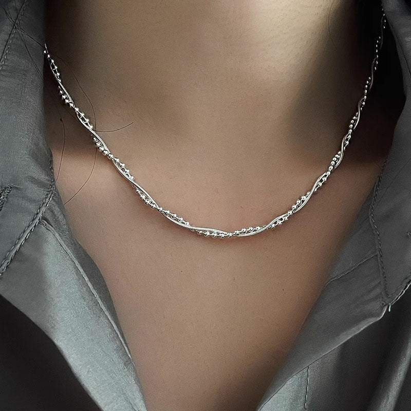 Women's Simple And Stylish Personality Twin Sier Clavicle Chain Sweet Necklaces