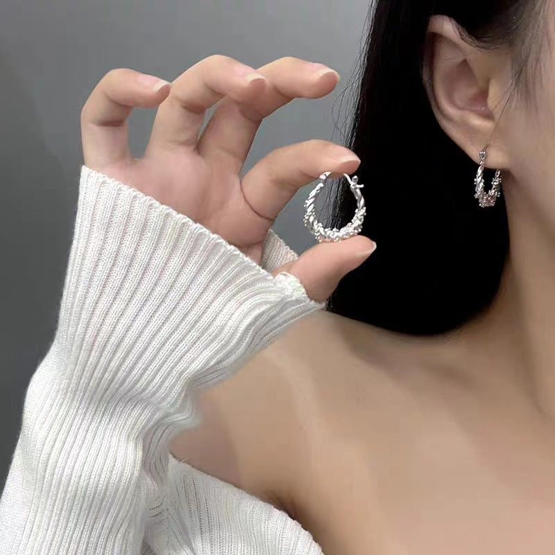Rhinestone Ear Clip Female Light Luxury Minority Unique Earrings