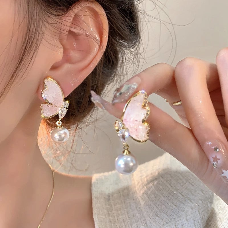 Women's Crystal Butterfly Pearl Niche Design High-grade Earrings