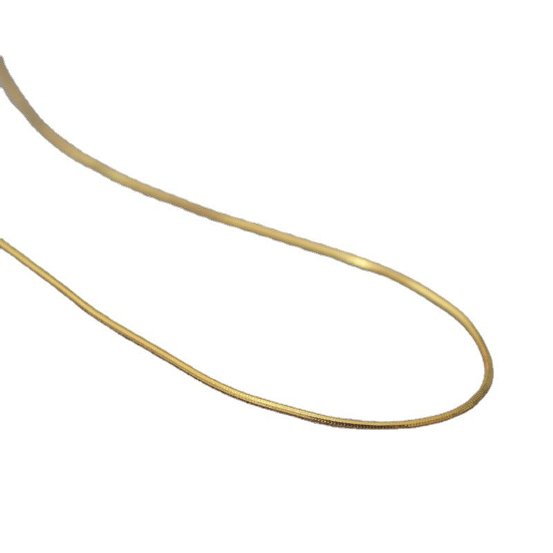 Style Very Fine Minimalist Shiny Gold Thread Necklaces