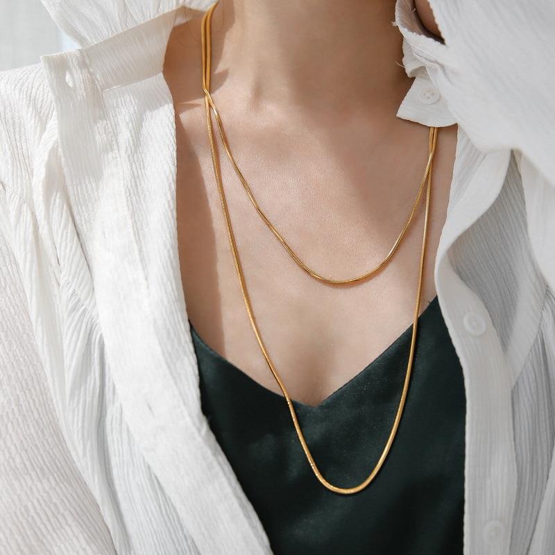 Women's Bone Light Luxury Plain Gold Sweater Chain Does Necklaces