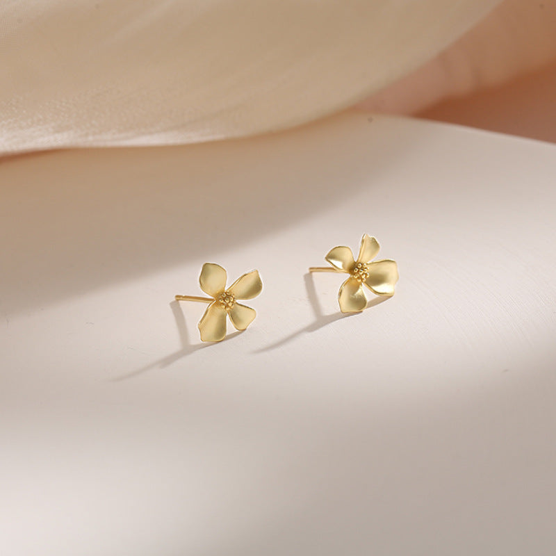 Women's Sier Needle Gold Flower For Design High-grade Retro Earrings