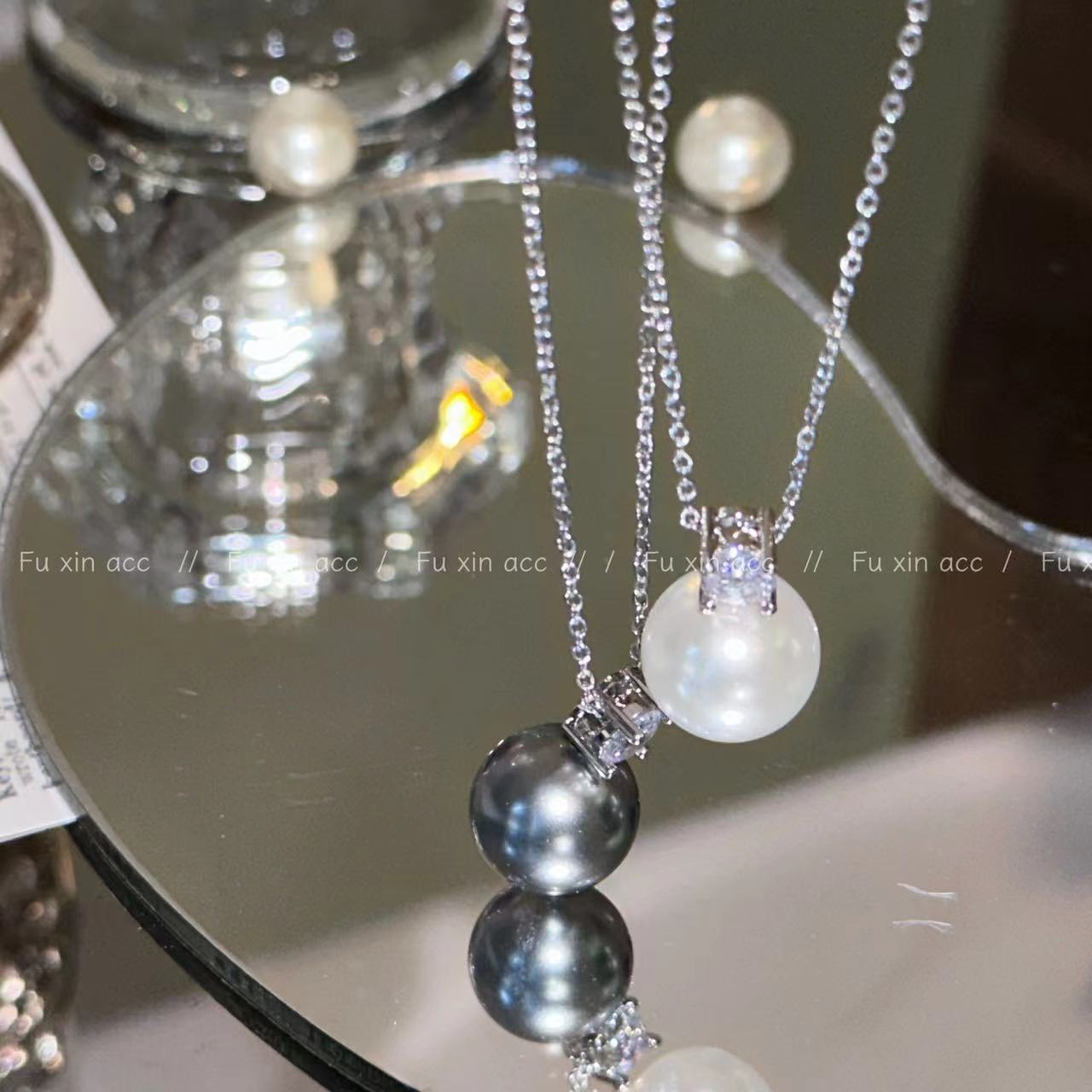 Women's Fashionable High-grade Pearl Pendant Sier White Necklaces