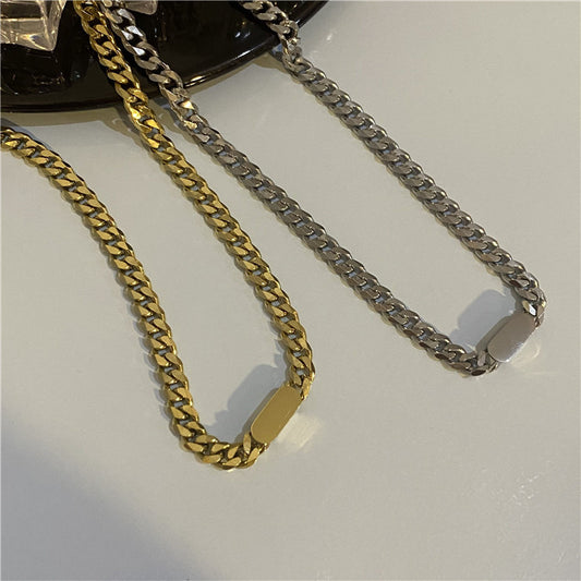 Women's Titanium Steel Light Luxury Unique No Color Fading Necklaces