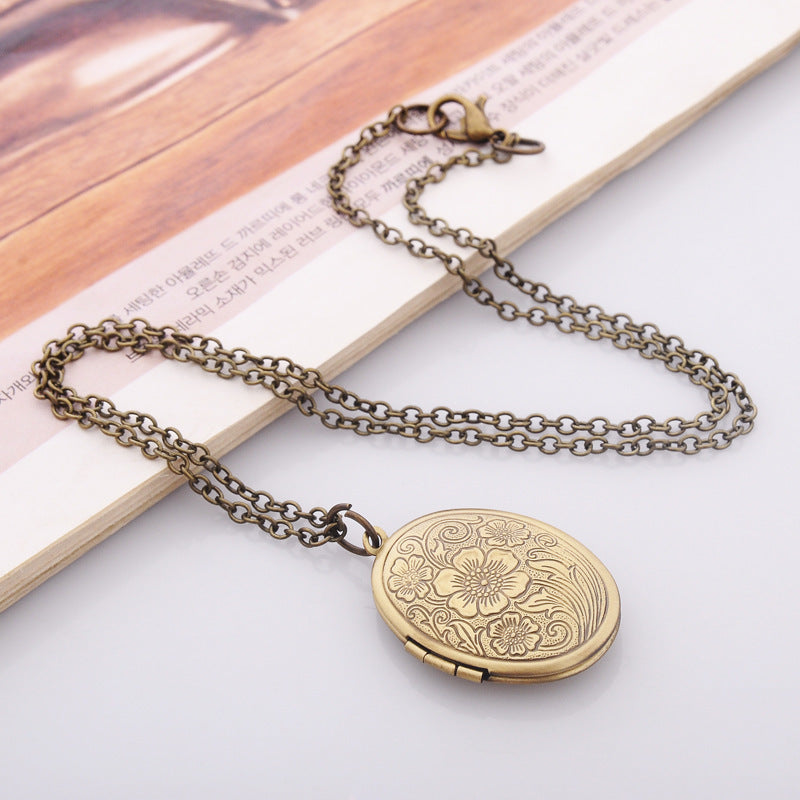 Handmade Creative Pendant Can Hold Vintage Necklaces