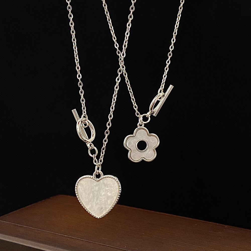 Women's Small Flower Clavicle Chain Exquisite Relaxed Necklaces