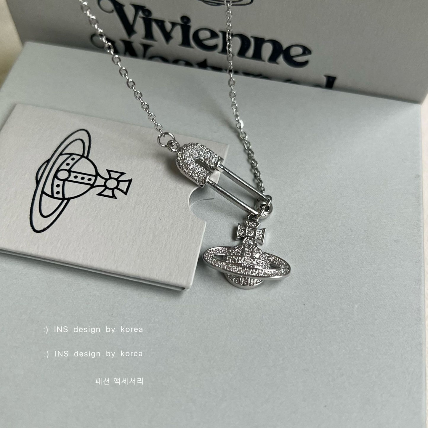 Women's Planet Pin Simple Temperament Clavicle Chain High Sense Necklaces