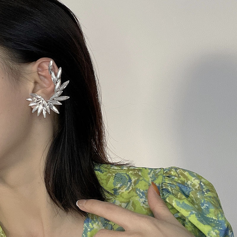 Women's One-piece High Sense Niche Temperament Frosty Earrings