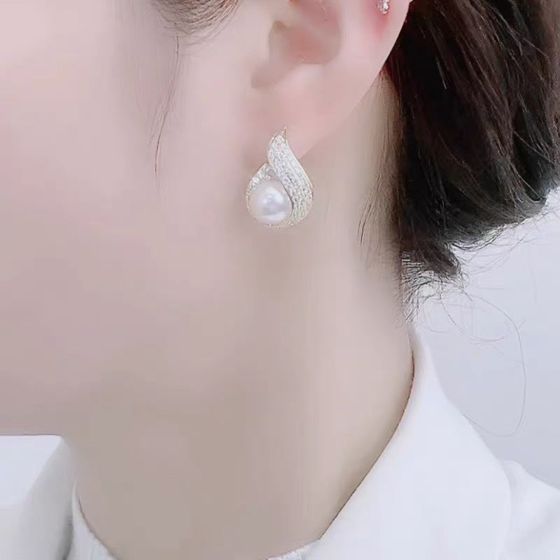 Needle Pearl Flame Flower Trendy Light Luxury Temperament Earrings