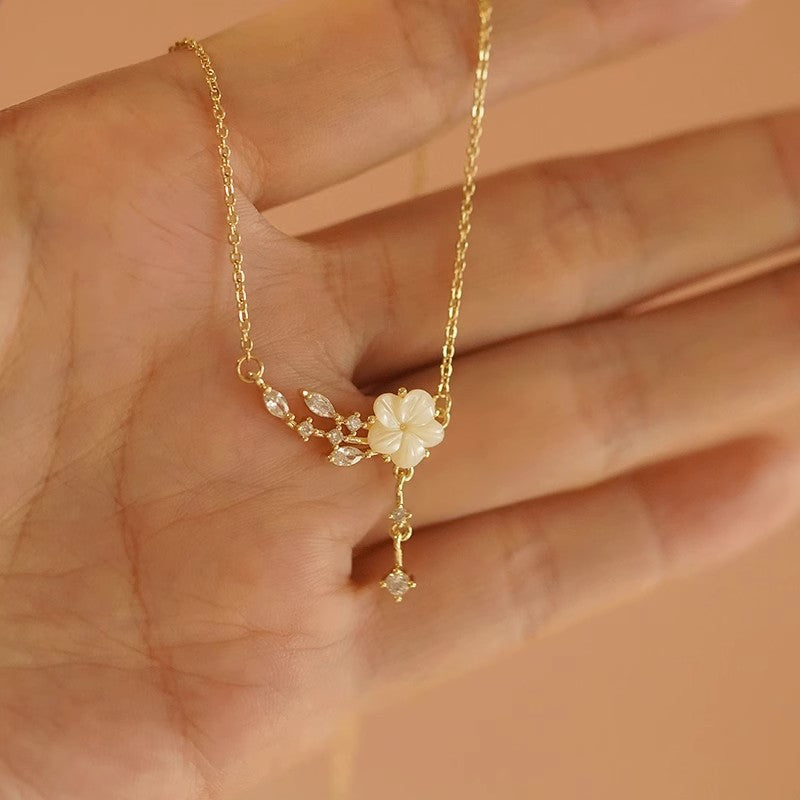 Women's Camellia Zircon For Light Luxury Minority Design High-grade Clavicle Necklaces