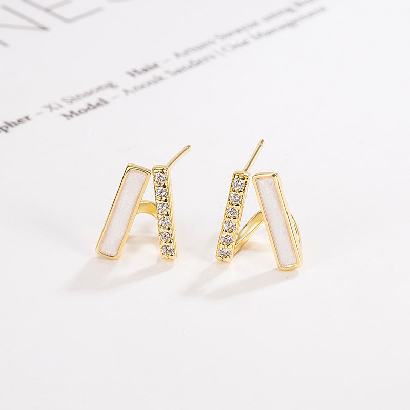 Niche Design Fritillary Small And Exquisite Earrings