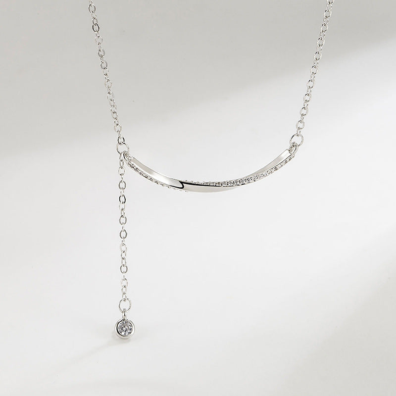 Colliers avec pendentif pompon en diamant pour femme, haut sens