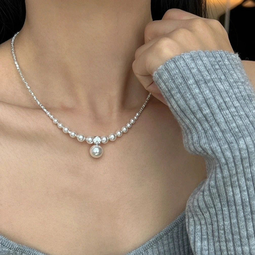 Damen-Halsketten „Sier Pearl With Little Sense Of Clavicle“.