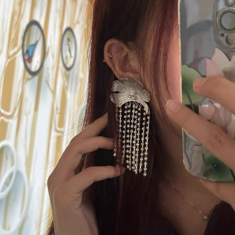 Women's Personalized Petals Rhinestone Chain Tassel Light Luxury High-grade Earrings