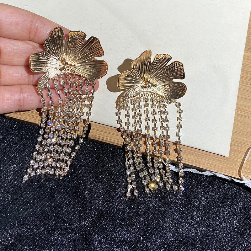 Women's Personalized Petals Rhinestone Chain Tassel Light Luxury High-grade Earrings