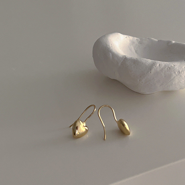 Women's Design Metal Heart For Simple Personalized Beautiful Earrings