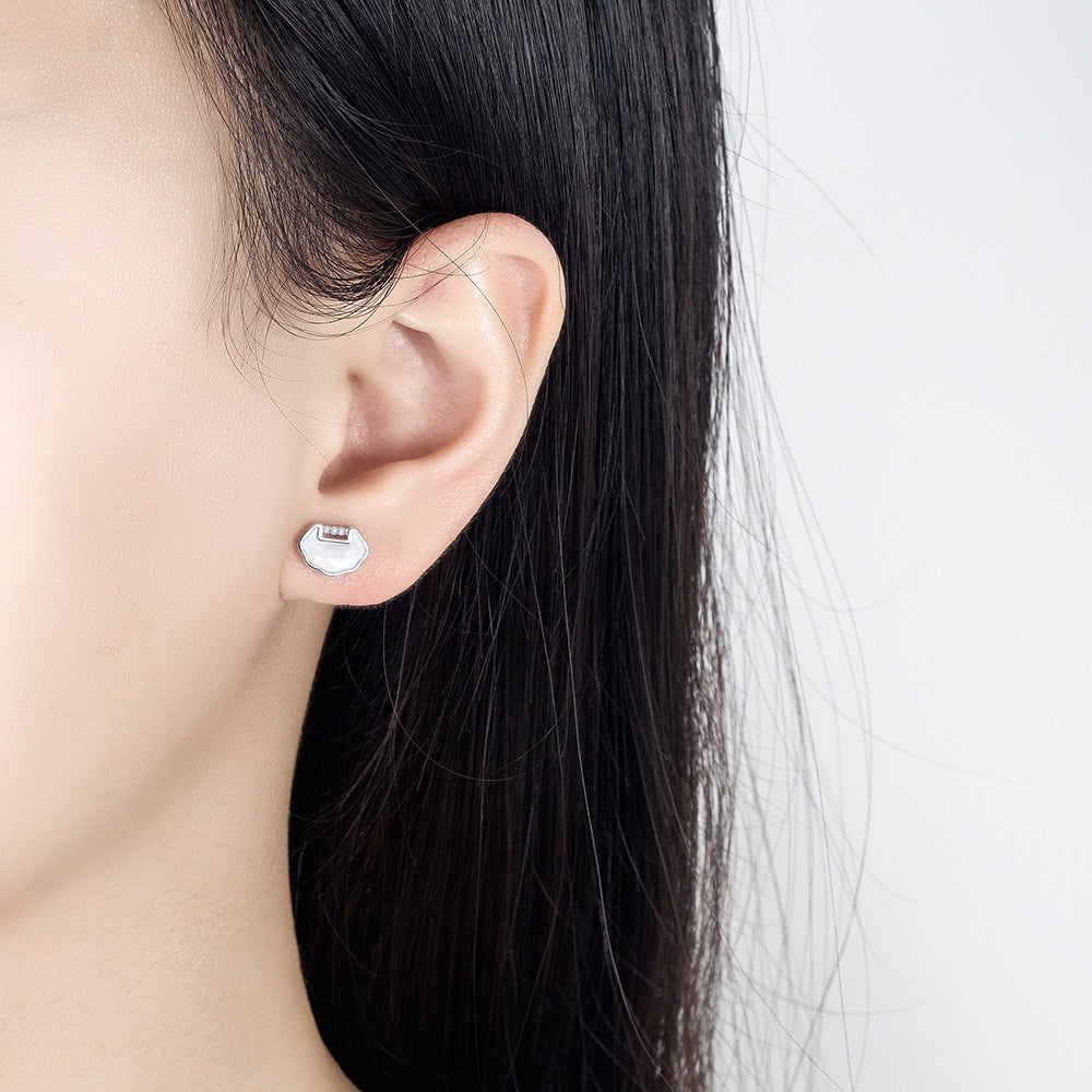 Retro Style Fu Lock Sier-plated Ear Earrings