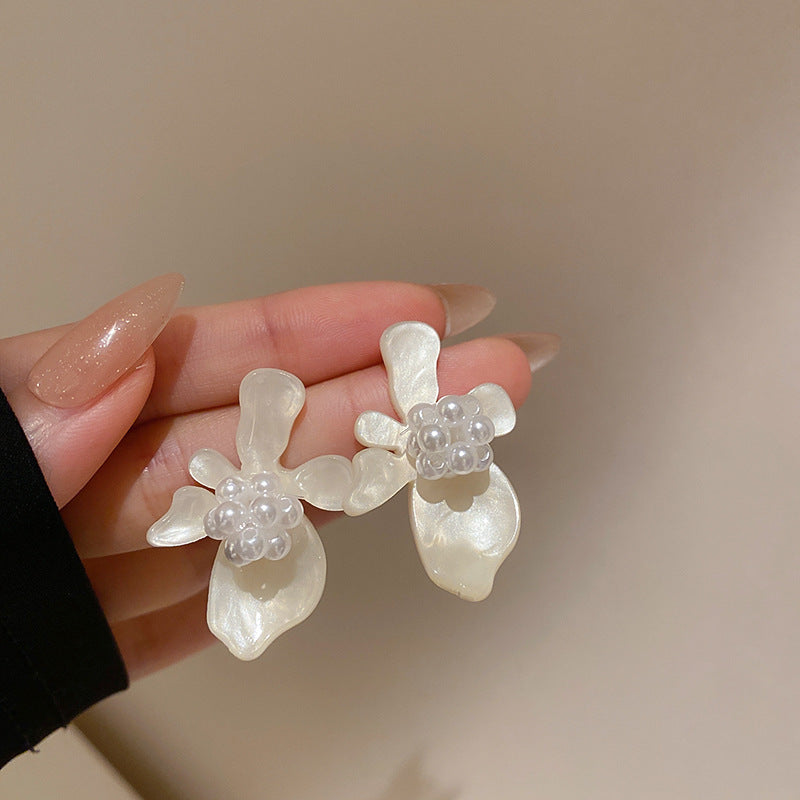 Retro Love Heart Flowers Butterfly Fashion Earrings