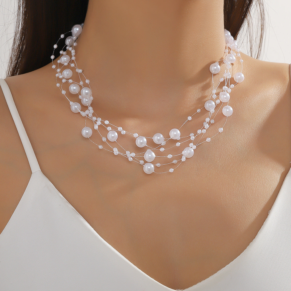 Entry Lux Style Design Short Pearl Necklaces