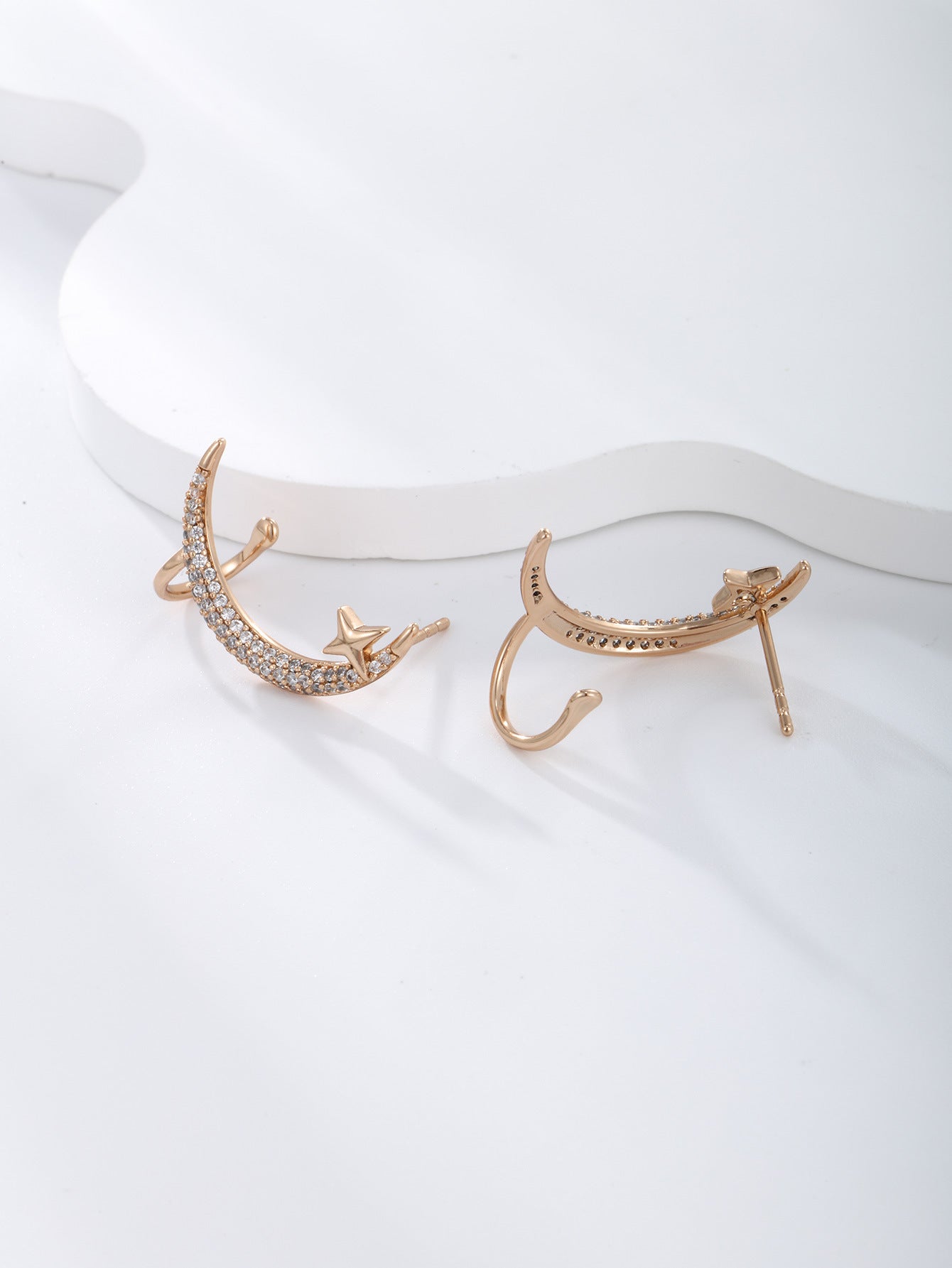 Women's Jewelry Cool Style Star And Moon Ear Clip Earrings
