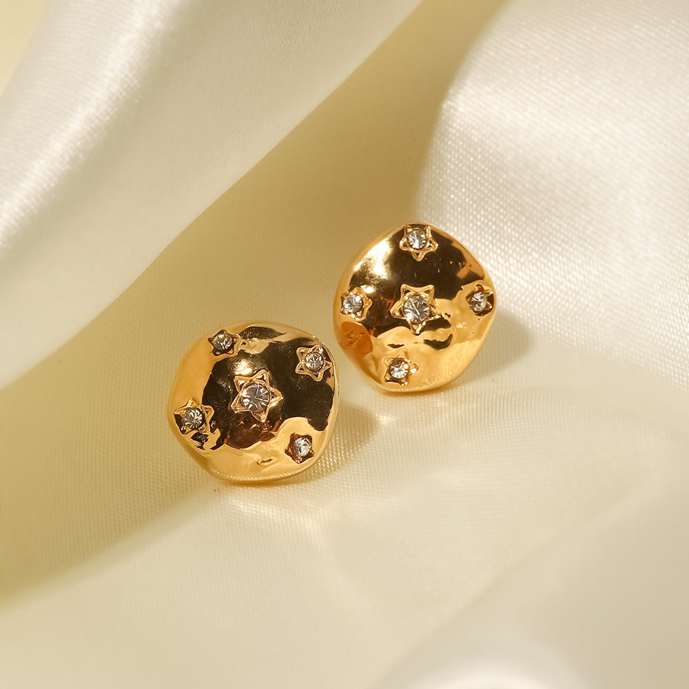 Coin-shaped Inlaid Cubic Zirconia Hammered Gold-plated Earrings