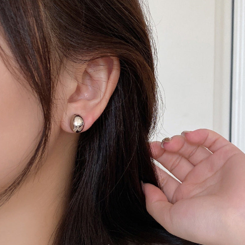 Women's Gold And Sier Bean-shaped Trendy Niche Earrings