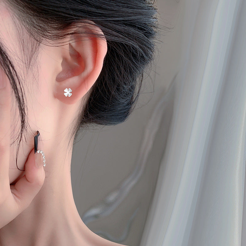 Women's Bao Sterling Sier Summer Fresh Four Leaf Earrings