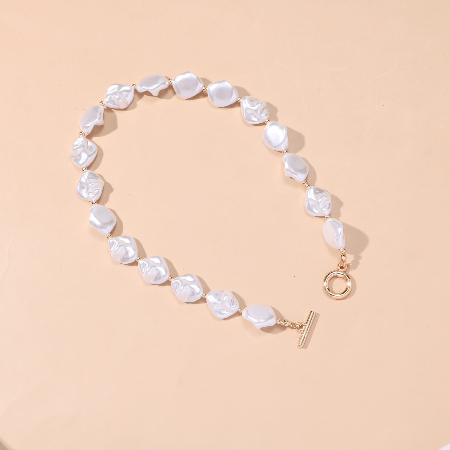 Women's Irregular Baroque Pearl Advanced Design Sense Niche Clavicle Necklaces