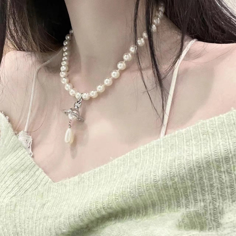 Kendall Queen Mother Pearl Vintage Splendid Diamond Necklaces